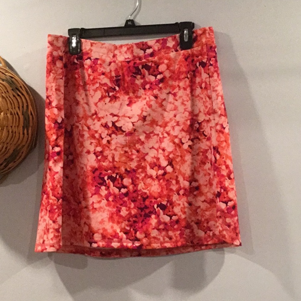 NWOT Isaac Mizrahi skort